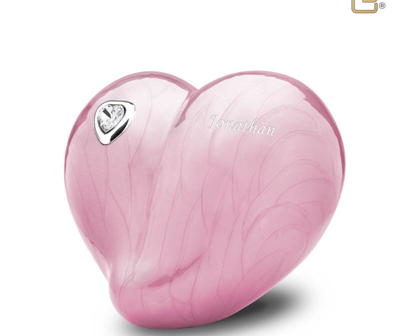 Medium LoveHeart‑urn. Gemarmerd met Swarovski‑accenten – Keuze uit 2 kleuren
